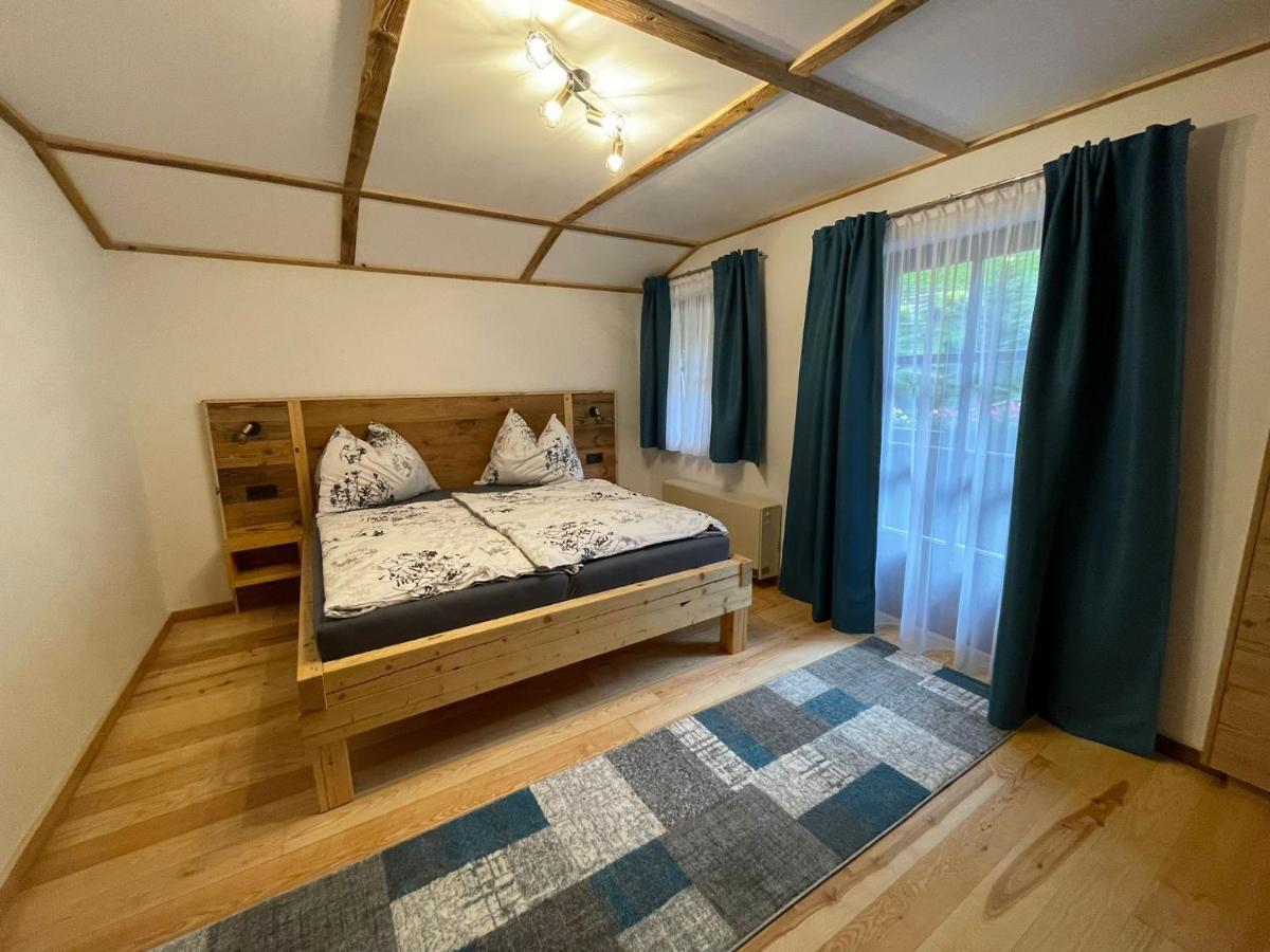 Ferienwohnung Rohrmoser Mit 2 Schlafzimmern Hüttschlag Exterior foto